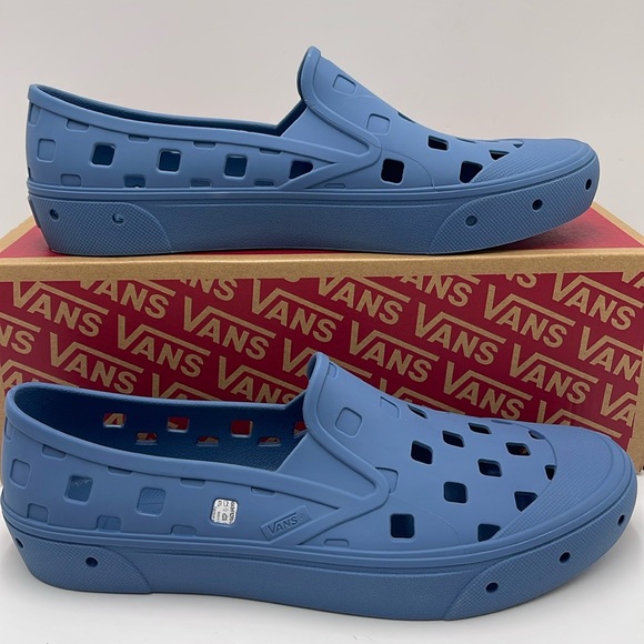 Vans Other - Vans Men’s Slip-On Trk
Captains Blue
VN0A5HF8ZR8
Sneakers